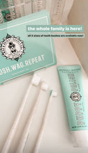 Last inn bildet i Galleri-visningsprogrammet, Puppy Polisher Pearl Eco Toothbrush Extra Small