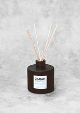 Load image into Gallery viewer, NEW ‘Limited Edition’ Oil Reed Diffuser Botanic Garden
